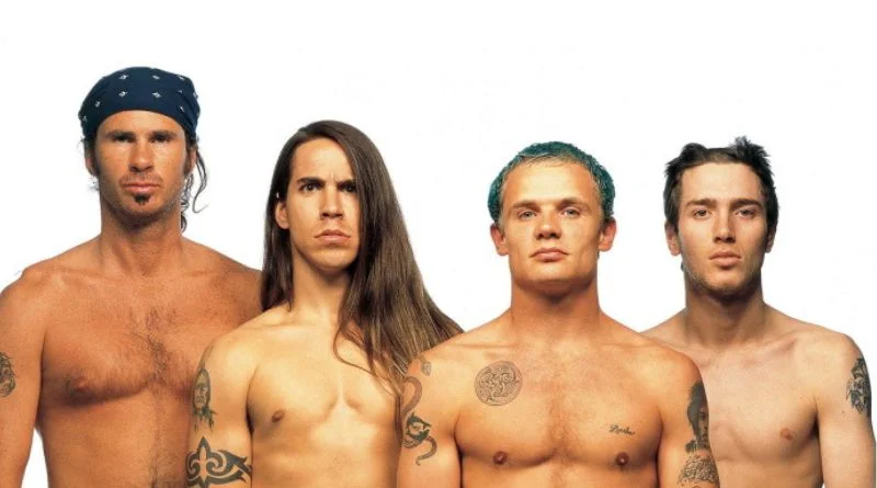 "Californication": o significado por trás do hit do Red Hot Chili Peppers.