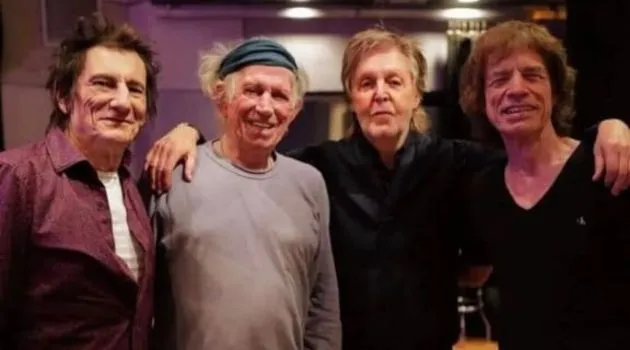 Nova música dos Stones com participação de Paul McCartney é puro punk rock